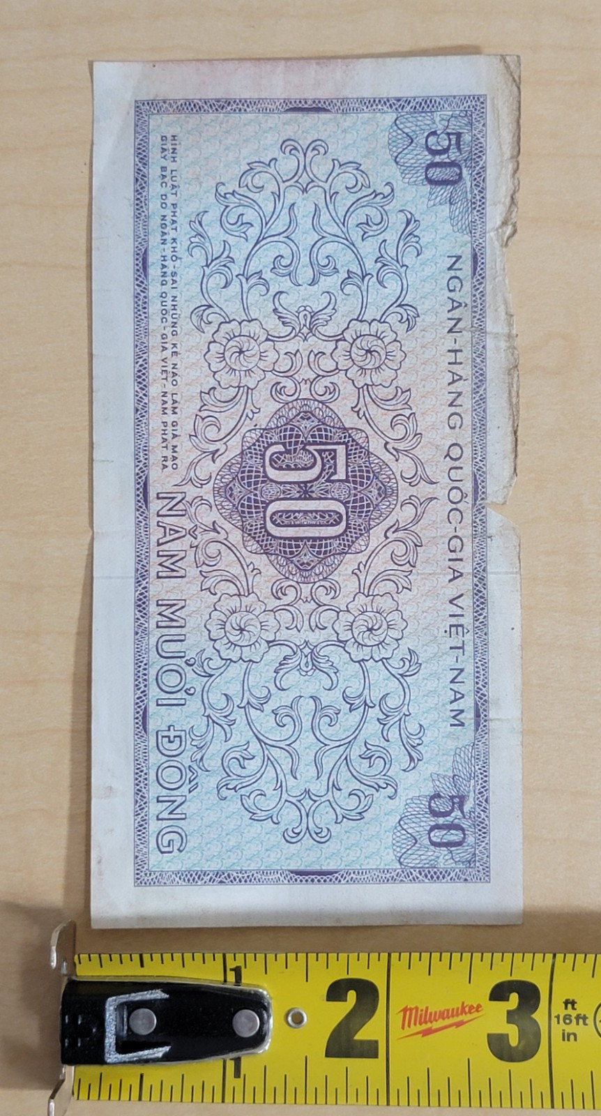 Lot of 2 Vintage South Vietnam Bank Notes, 20 & 50 Dong 1960s