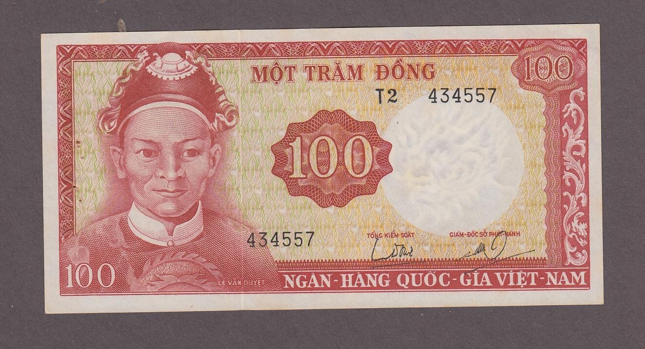 Vietnam South 100 Dong Banknote P-19a Dragon Head Watermark ND 1966 XF