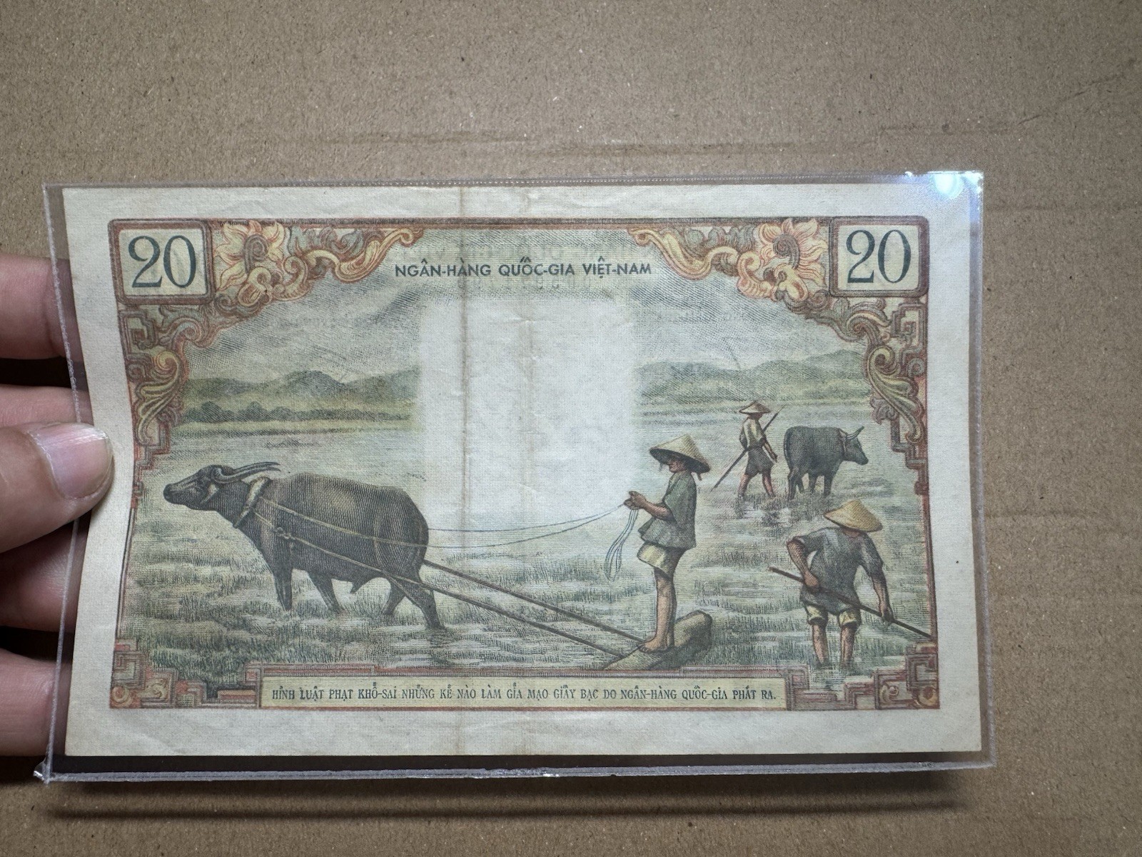 South Viet Nam Banknotes 20 Dong 1956 P-4a XF_LDP Shop.