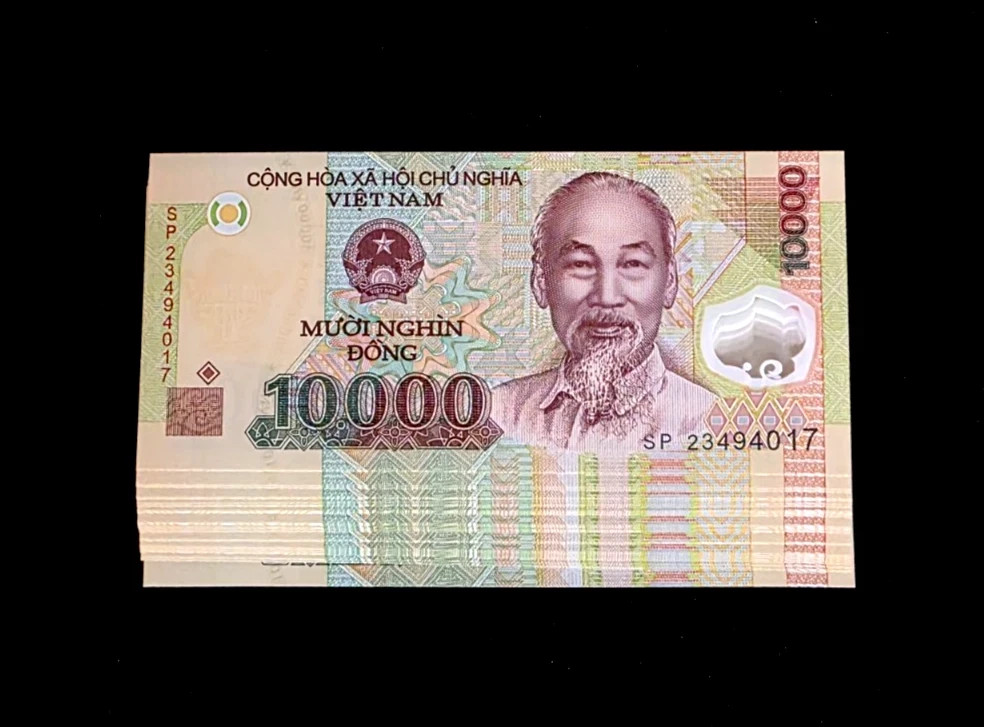15 pcs x VIETNAM 10000 (10,000) Dong P-119 , Polymer, UNCIRCULATED Currency