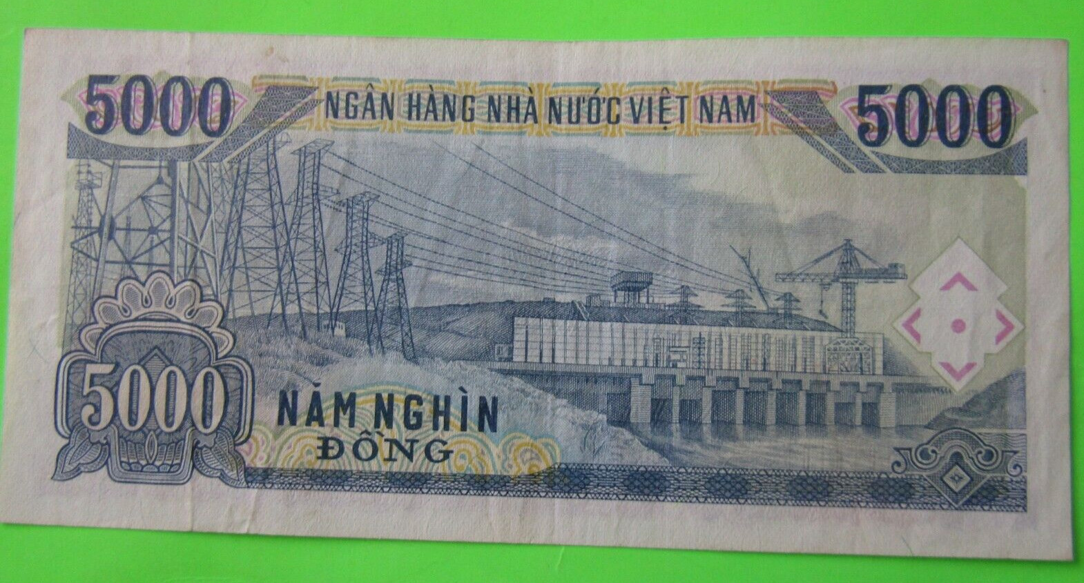 VIETNAM , 5000 DONG, P#108a, HCM @ r, 1991(1993)