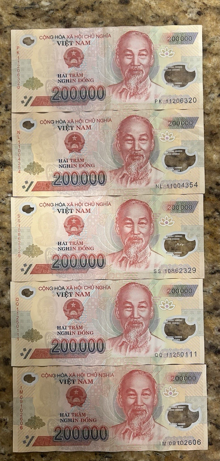 1 Million Vietnamese Dong 1,000,000 Vietnam Dong COA Guaranteed 5 x 200,000 $$