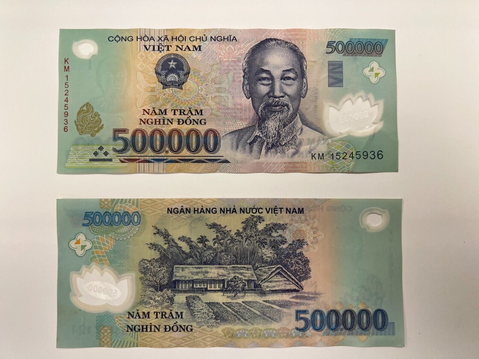 5 MILLION VIETNAMESE DONG – 10 x 500,000 VIETNAM CURRENCY NOTES POLYMER VND
