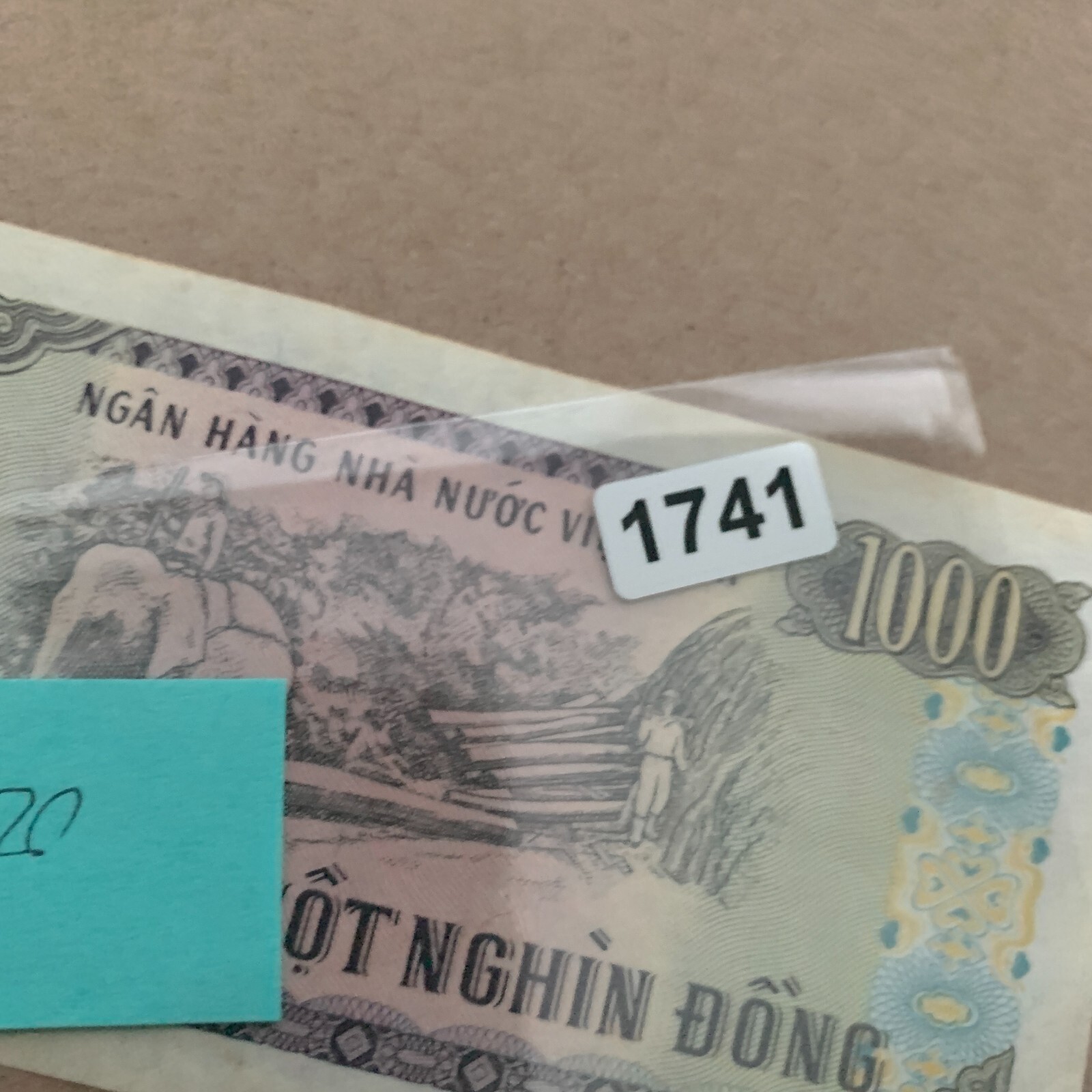 Used Vietnam 1000 Dong Banknote 1991 Ho Chi Minh, Elephant Vietnamese Currency