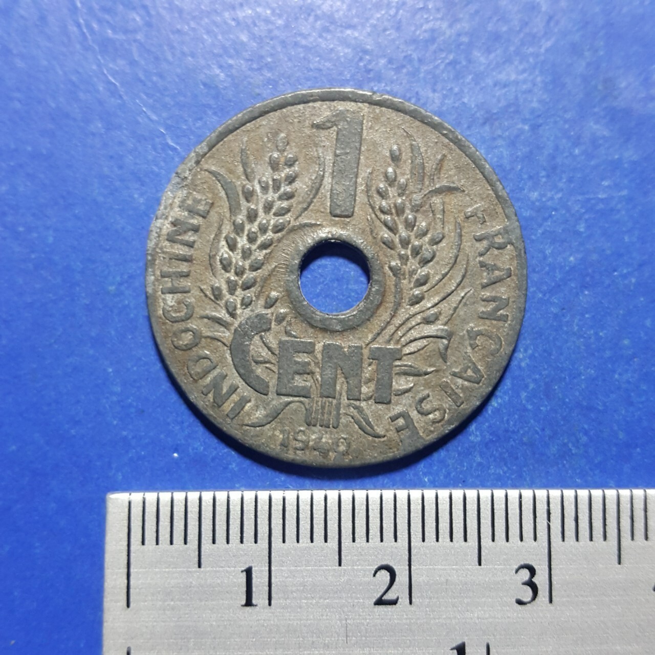 2Vietnam Rare Coins Indochine FRANCAISE REPUBLIQUE 1 Cent 1940 12Petals Original