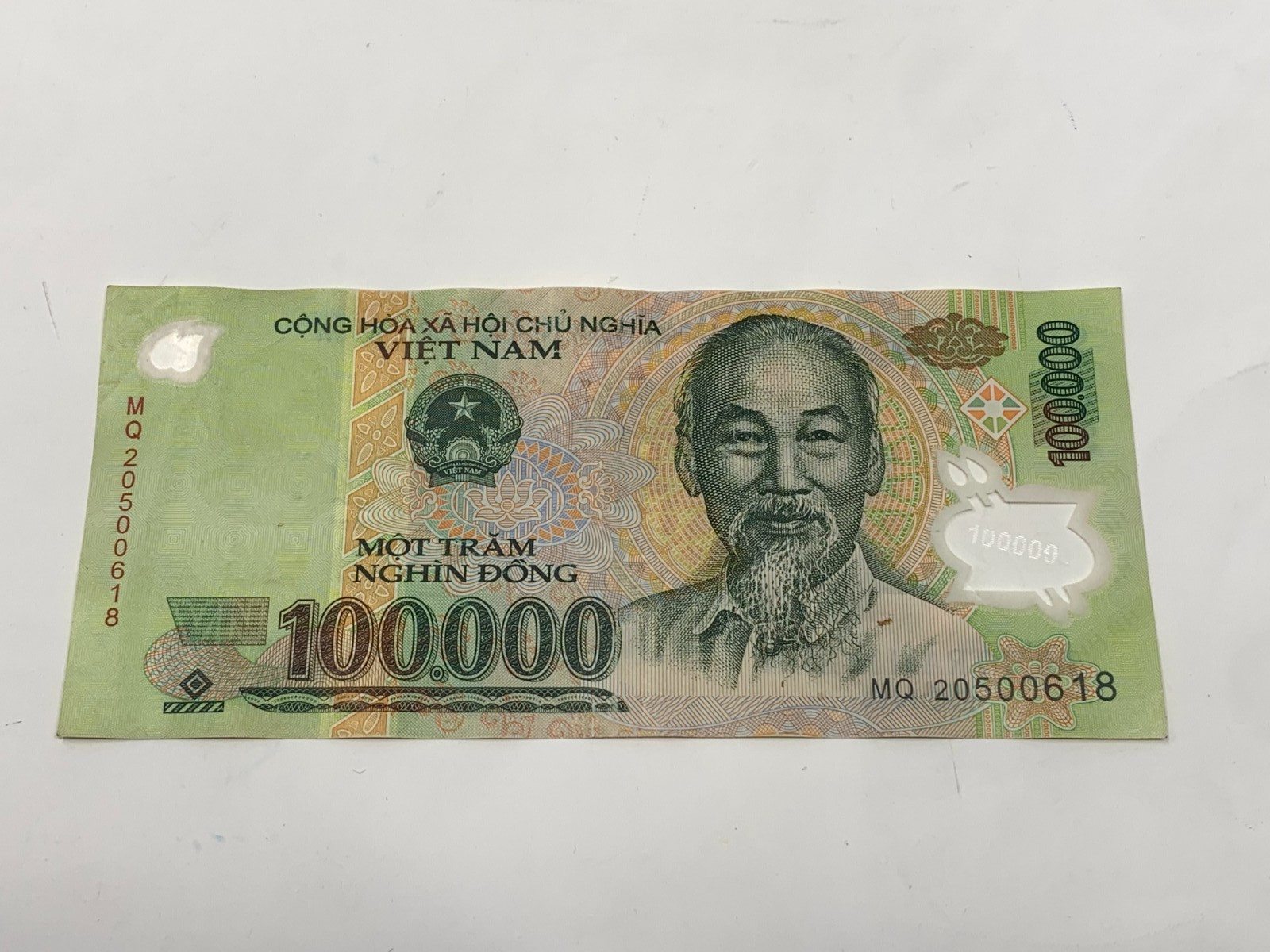 Vietnam 100000 Dong – Vietnamese Currency VND – Circulated Dong – FREE SHIPING