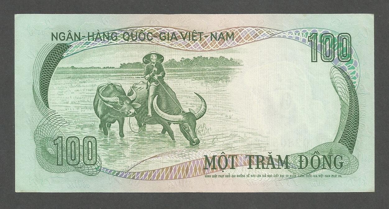 South Vietnam 100 Dong N.D. (1972); AU+; P-31a; BNB-B133a; Palace; Water buffalo