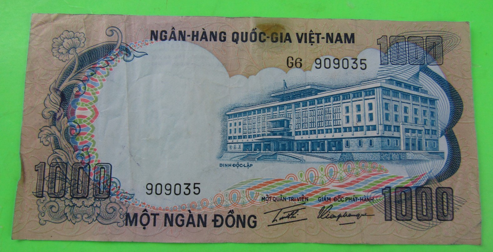 VIETNAM SOUTH, 1000 DONG, P#34a, ND(1972)