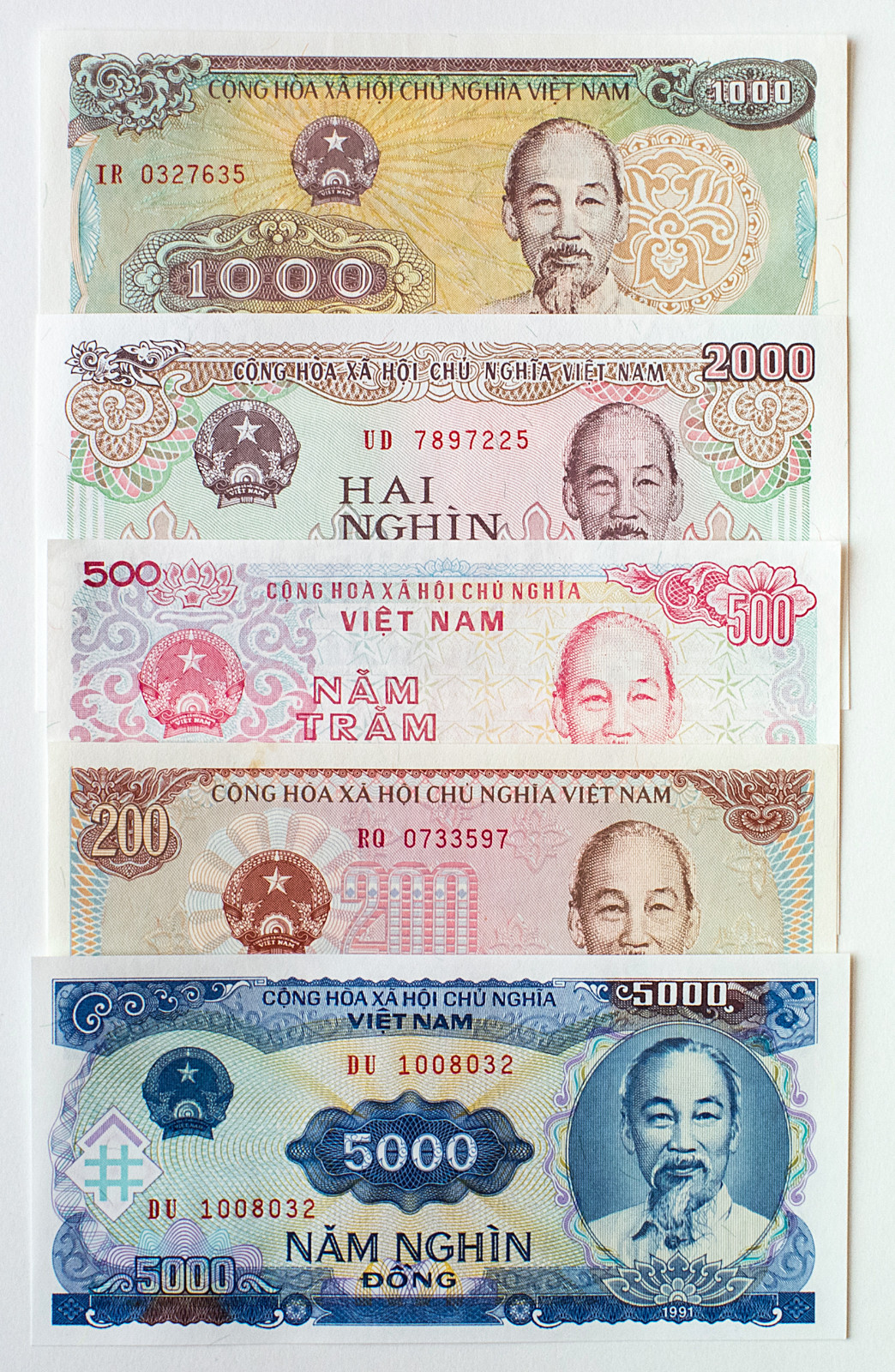 5 different Vietnam paper money most Unc. 1980’s