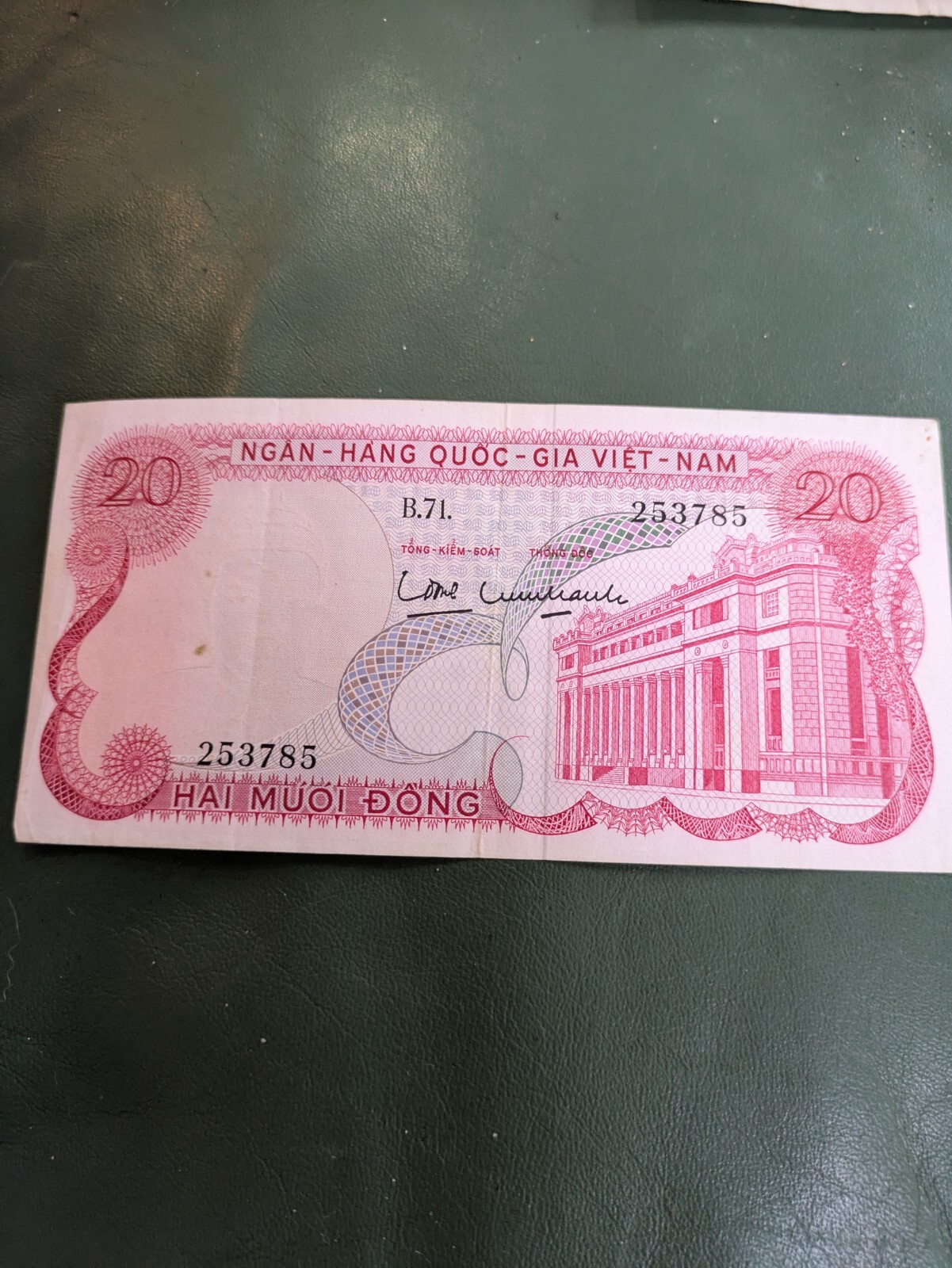 VIETNAM 1969 20 TWENTY Dong Note