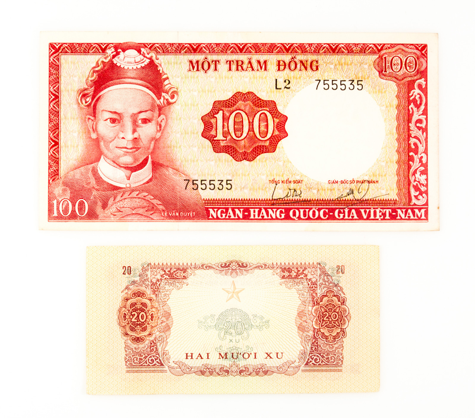 Set of 2 diff. South Vietnam 100 D. P-19b vf and blue 20 Xu P-38 xf