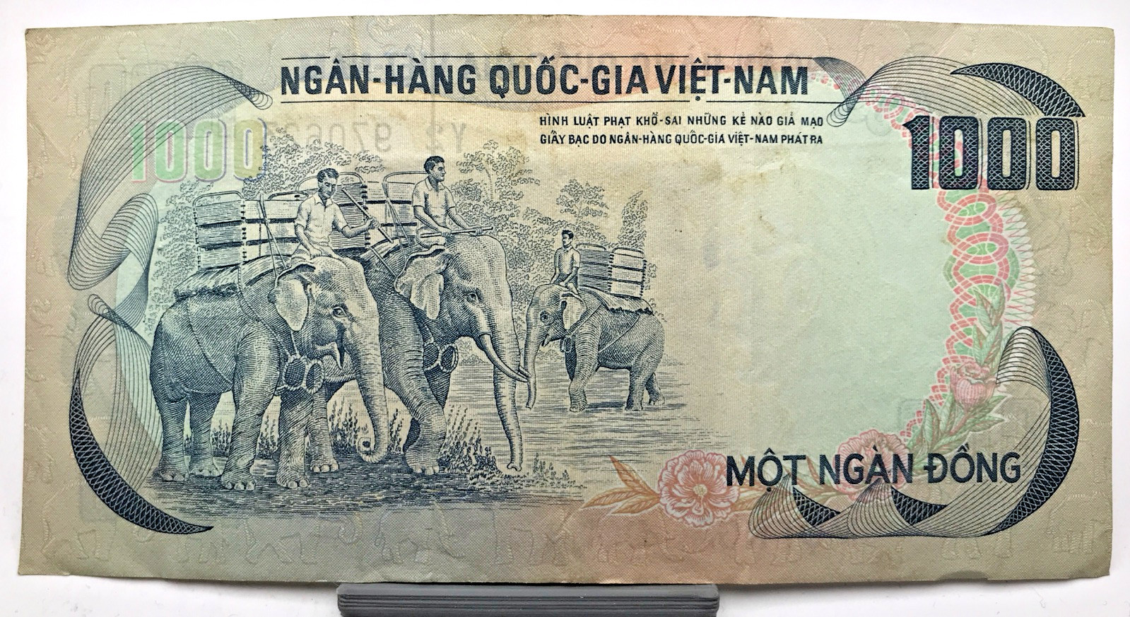 1972 Vietnam South, 1000 dong, P-34c