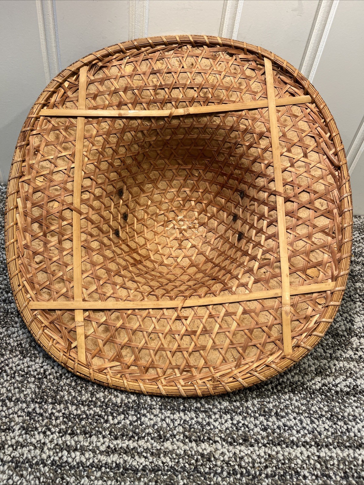 Vintage Old Chinese / Vietnam Woven Colonial Empire Hat Great Condition Decor