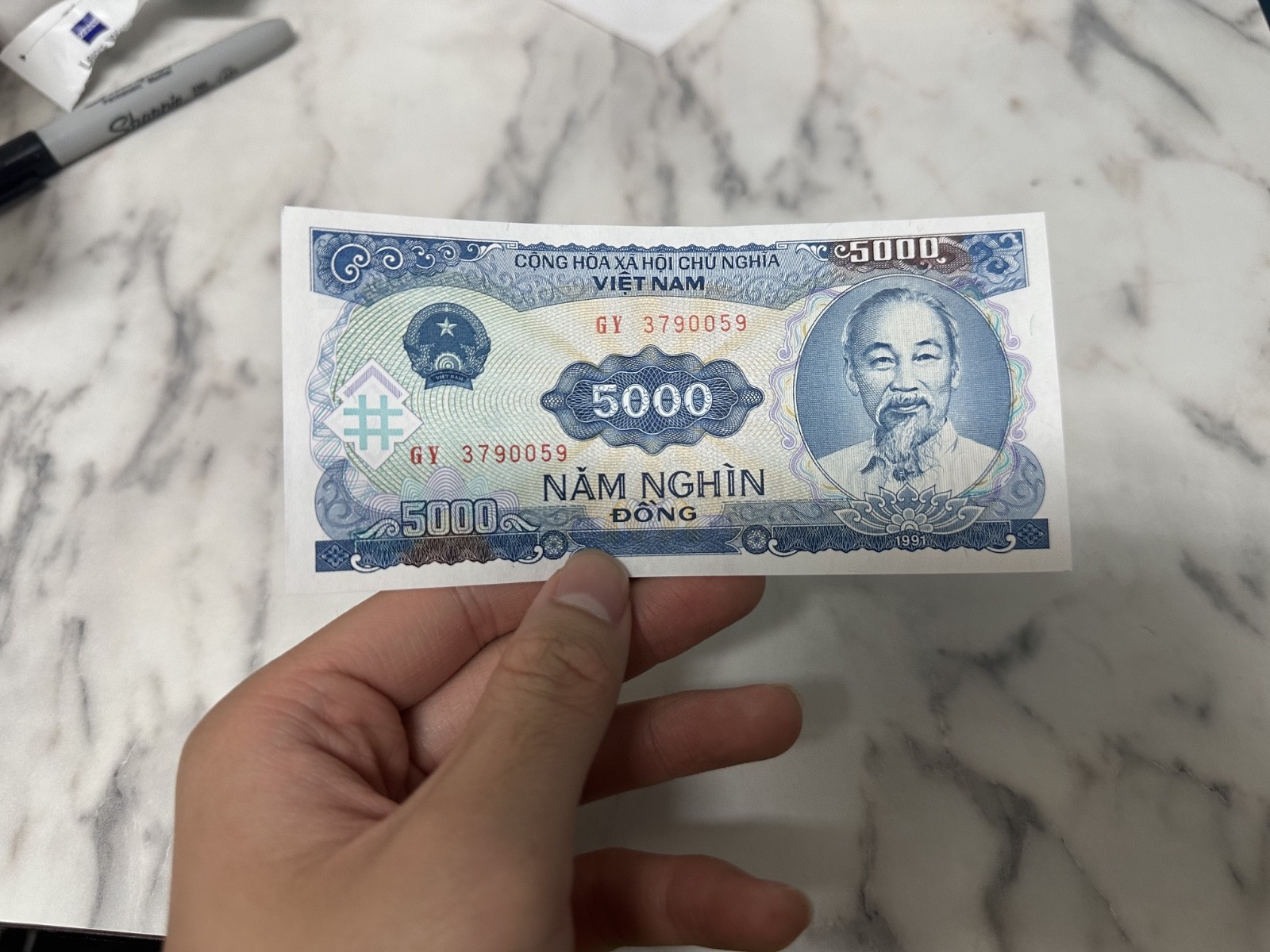 BRAND NEW 5K, 10K, 20K, 50K, 100K Vietnamese Dong (185K VND) Uncirculated