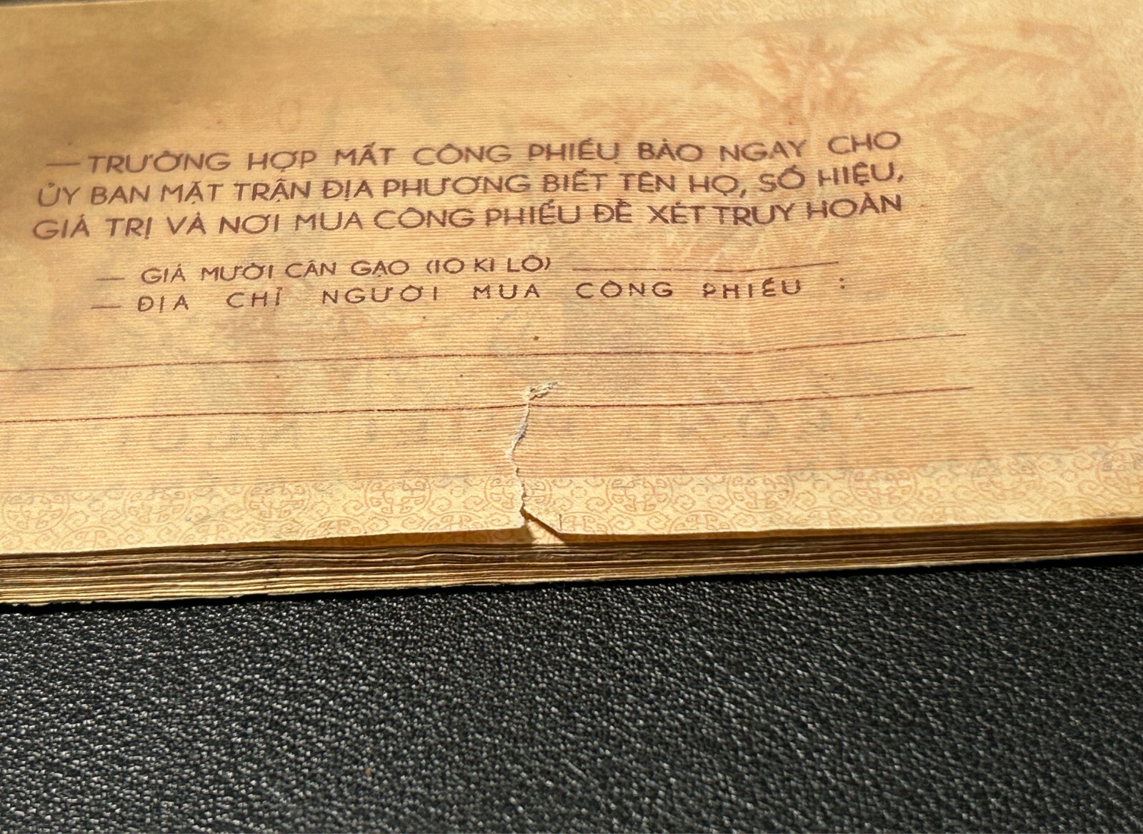 1964 Vietnam Vietcong Cong Phieu Nuoi Quan 500 Dong Credit ORIGINAL BOOK 23 NOTE