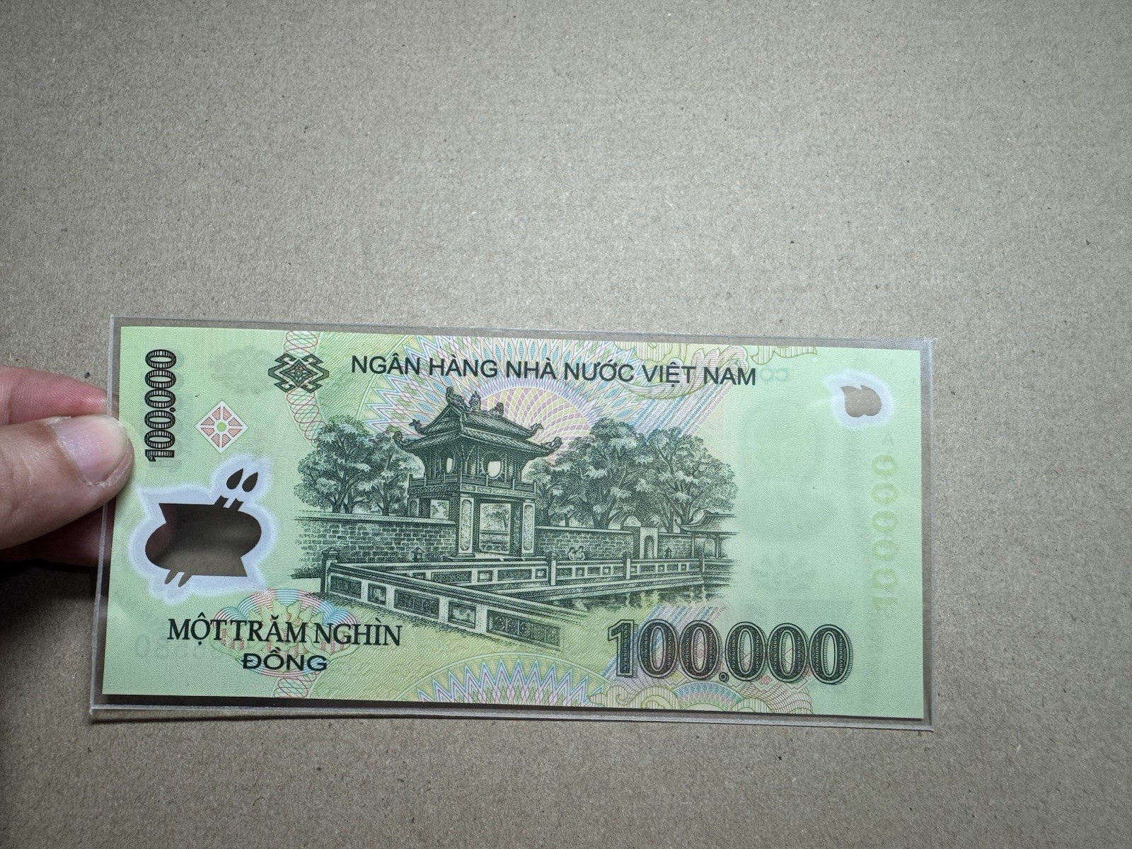 AA Block 100,000 Dong 2021 Polymer Viet Nam Banknotes Gem UNC Rare_LDP Shop.