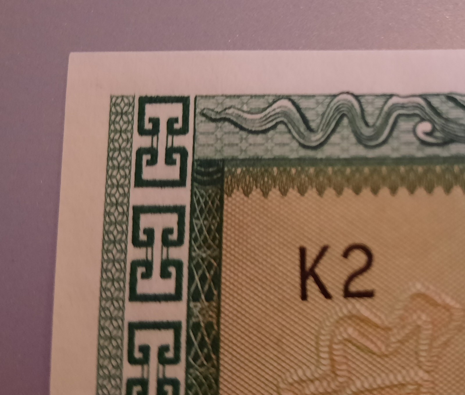 vintage uncirculated Hai Muoi Dong 20 piastres note,Series K2