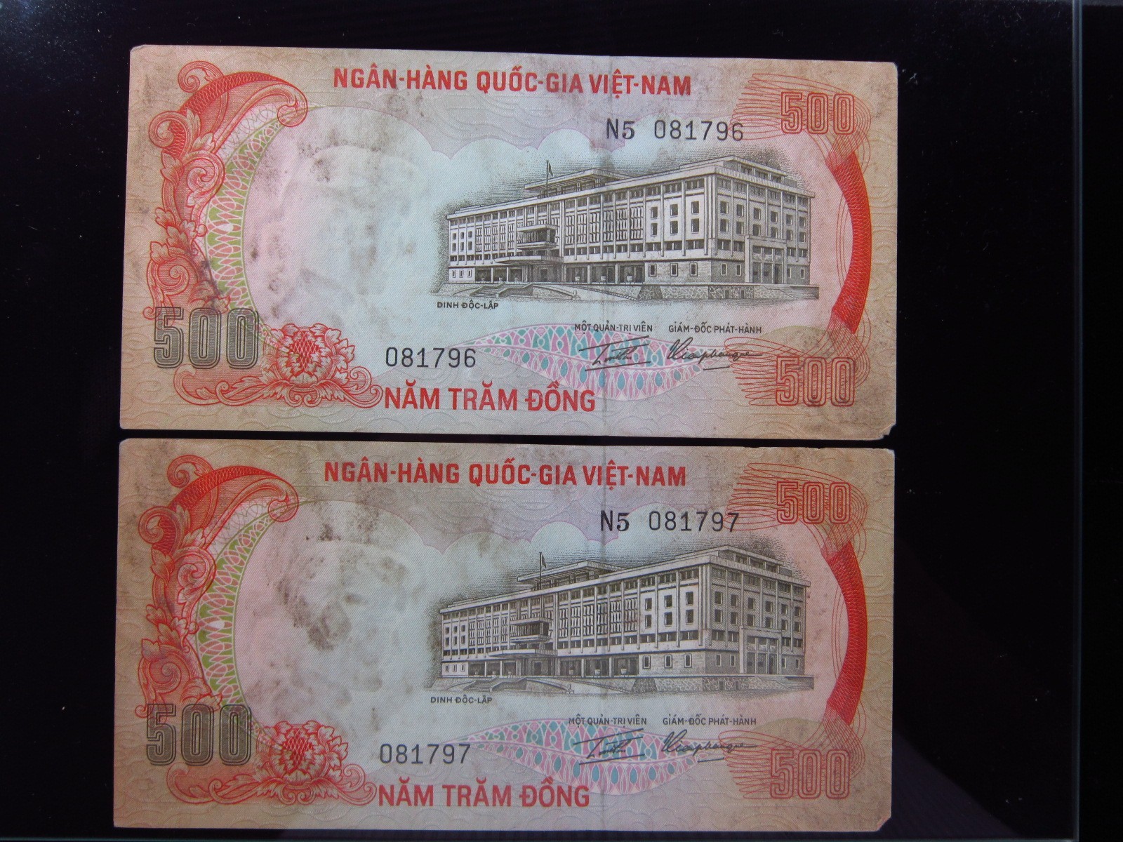 South Vietnam 500 Dong ND 1972 2x Sequential P33 Weak Paper i1796 Việt Nam Money
