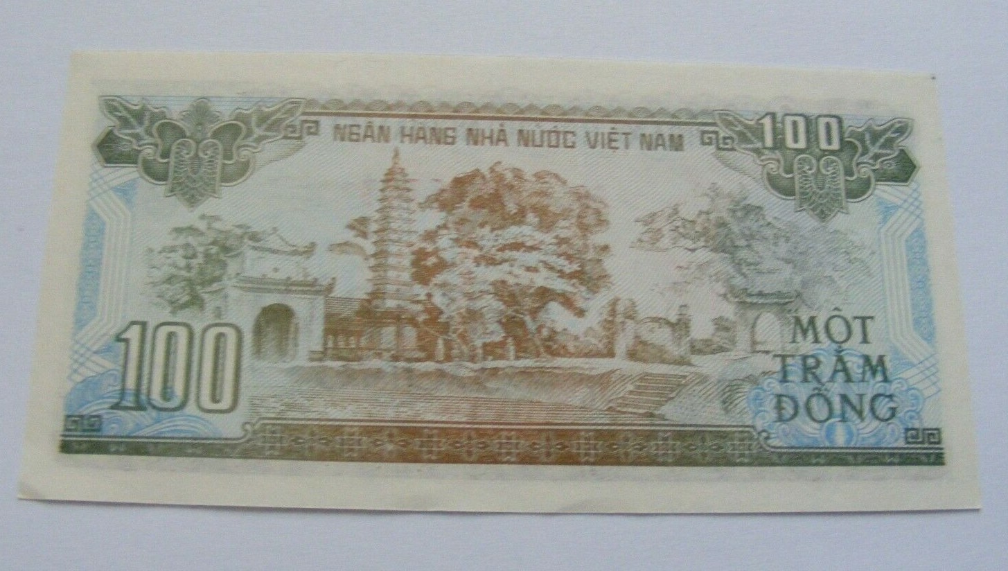 Vietnam 100 Dong 1991 P.105 Banknote Paper Money Crisp Uncirculated