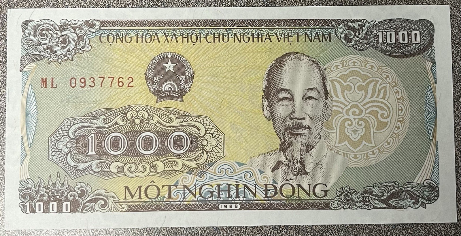 VIETNAM #106A 1988 VF CIRCULATED OLD 1000 DONG BANKNOTE PAPER MONEY CURRENCY