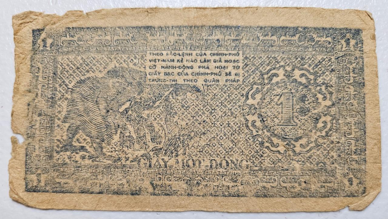 Vietnam P-9d 1 Dong 1947, Clear Wmk. Circle Star
