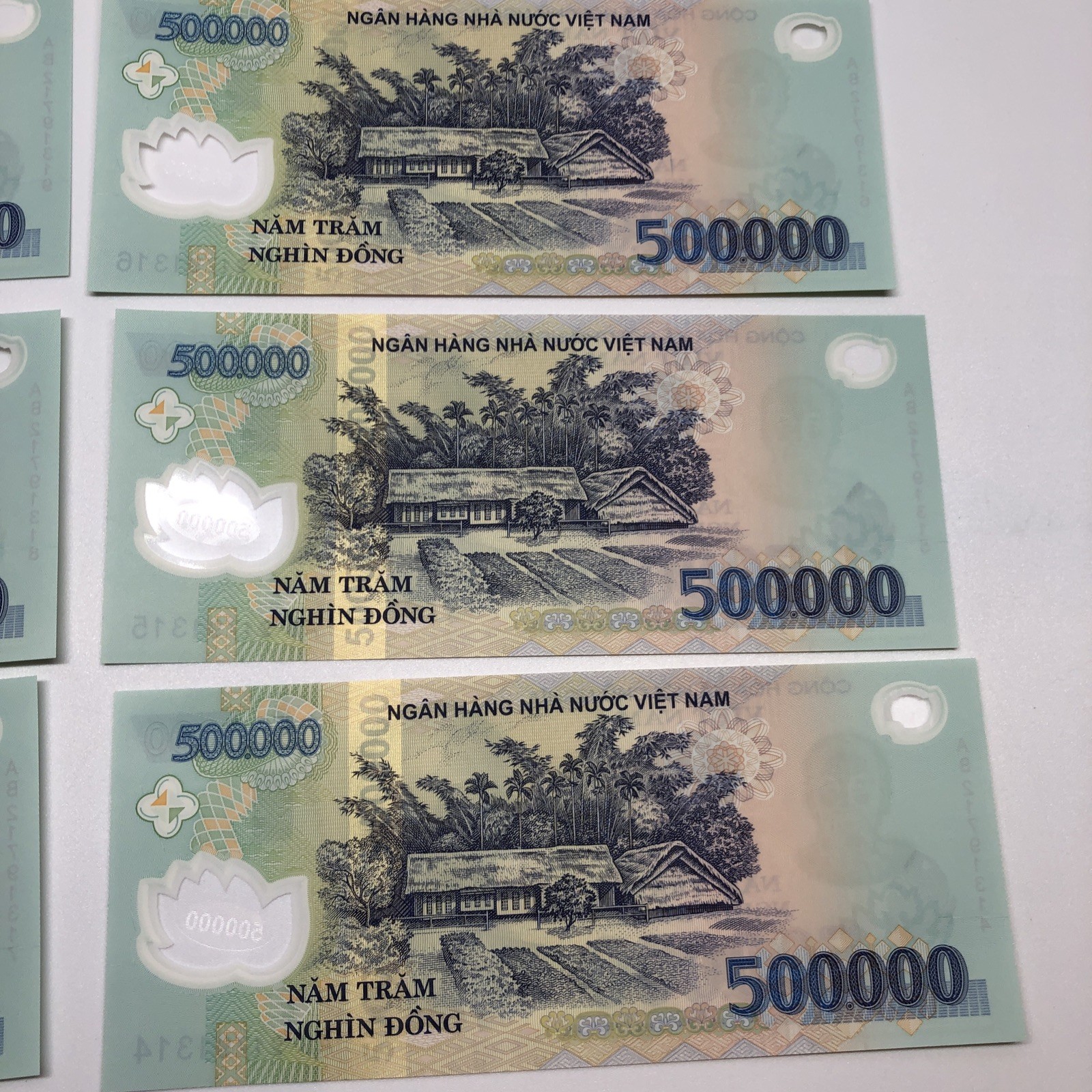 3,000,000 Vietnamese Dong 6 x 500K Authentic VND Polymer Notes Uncirculated