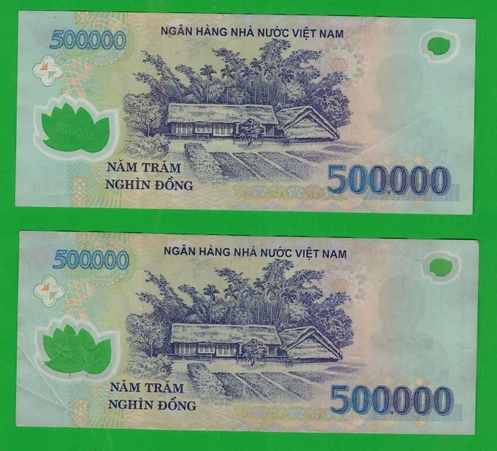 Vietnam 500K Dong Banknotes x 2 500,000 VND Circulated Polymer