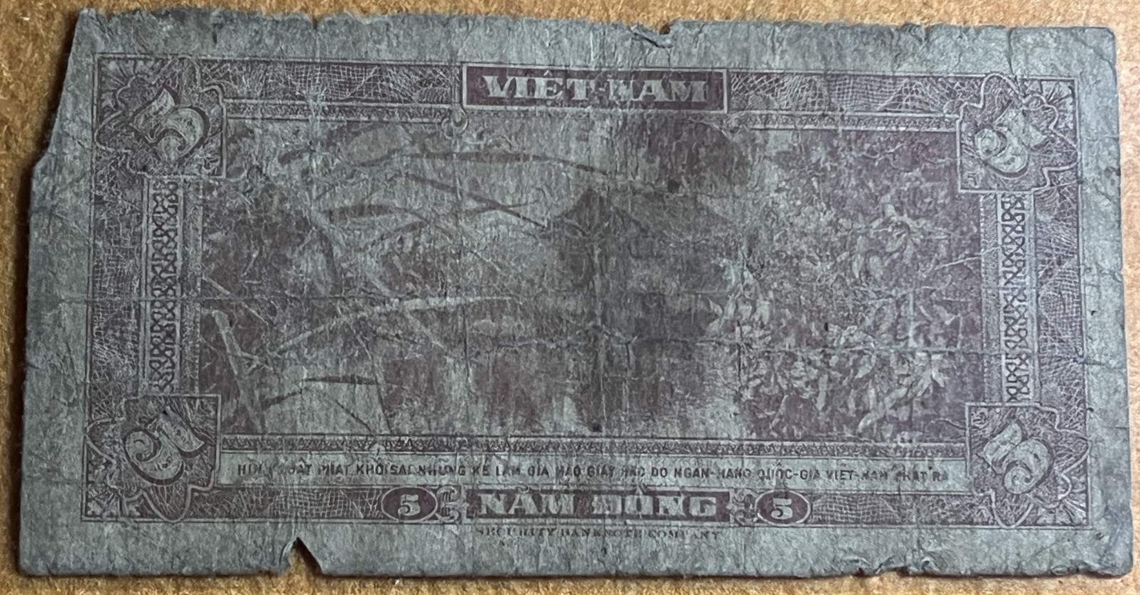 Vietnam 1955 5 Dong and 20 Dong Banknotes (Lot of 2)