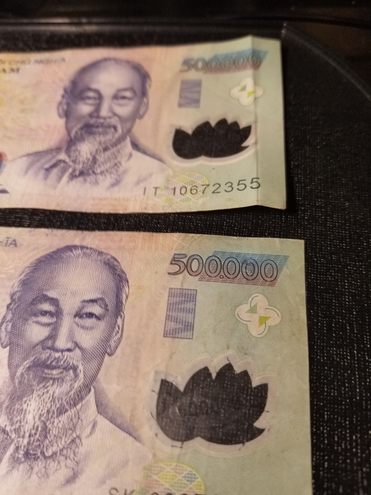1 Million Vietnamese Dong ( 500000 x 2 Pieces ) Vietnam 500,000 Currency