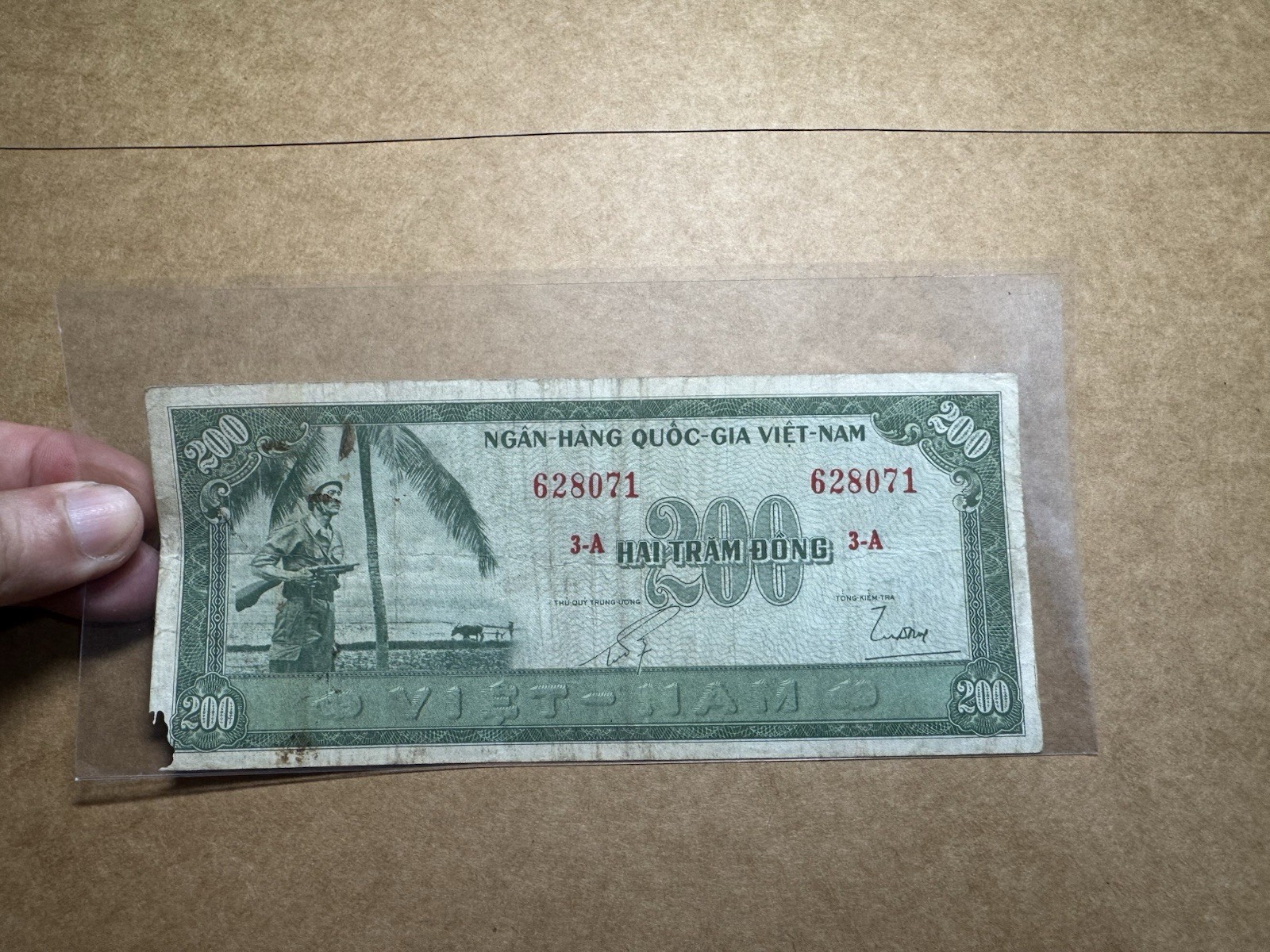 South Viet Nam Banknotes 200 Dong P-14a 1955 Rare_LDP Shop.