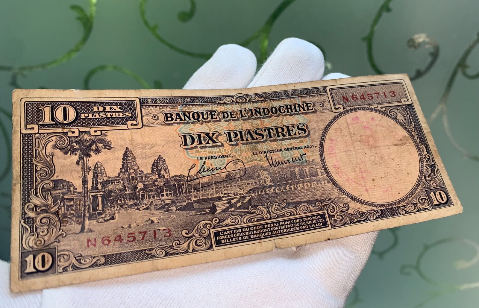 French Indochina China 10 Piastres 1947 P-80 TDLR BankNote N 645713