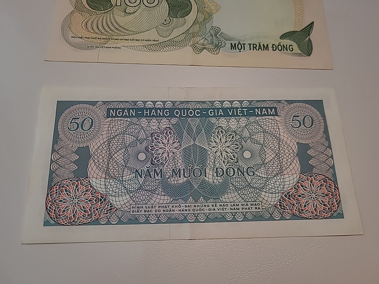 SOUTH VIETNAM 20 50 100 DONG 1969 LOT Circulated bank notes