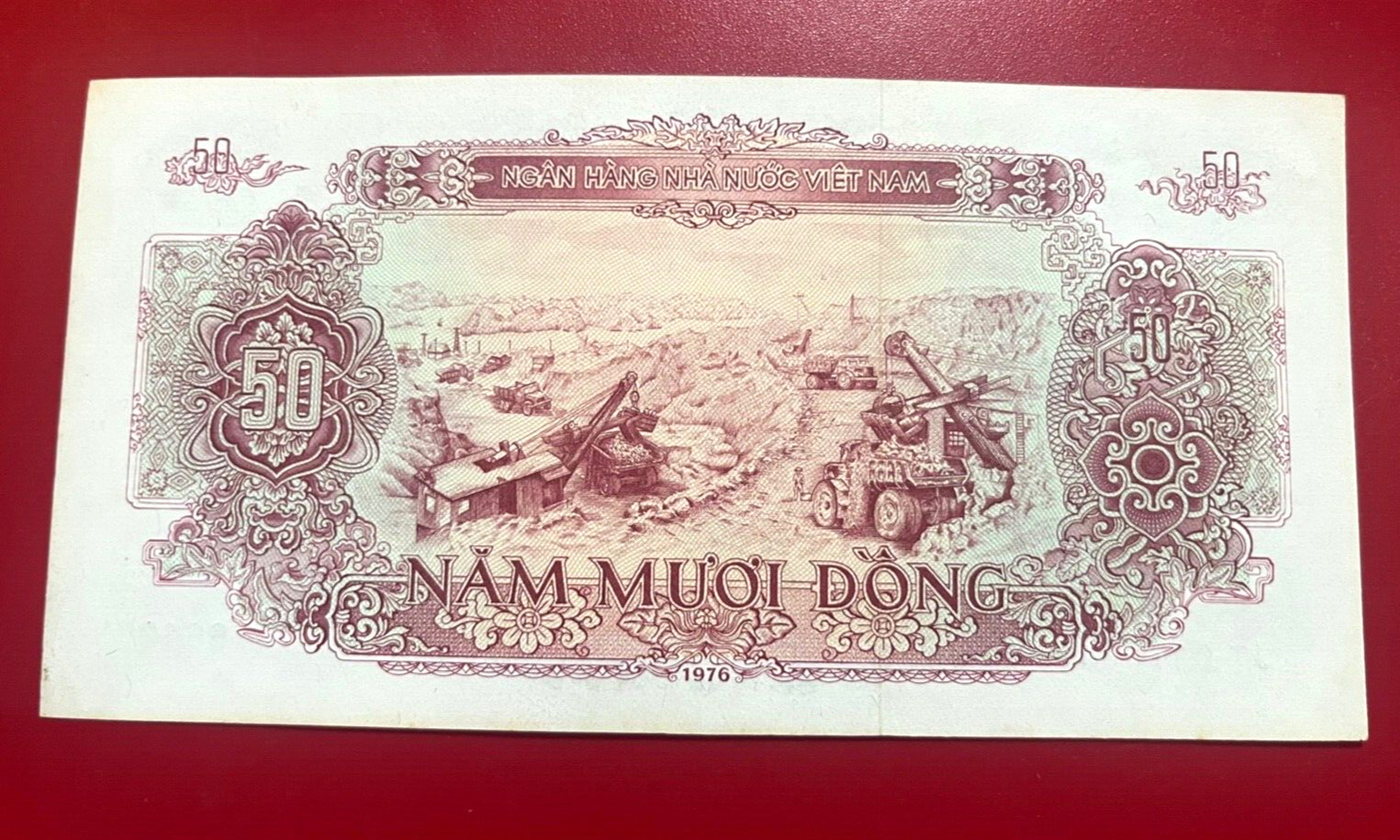 RARE 1976 VIETNAM 50 DONG BANKNOTE GOOD CONDITION