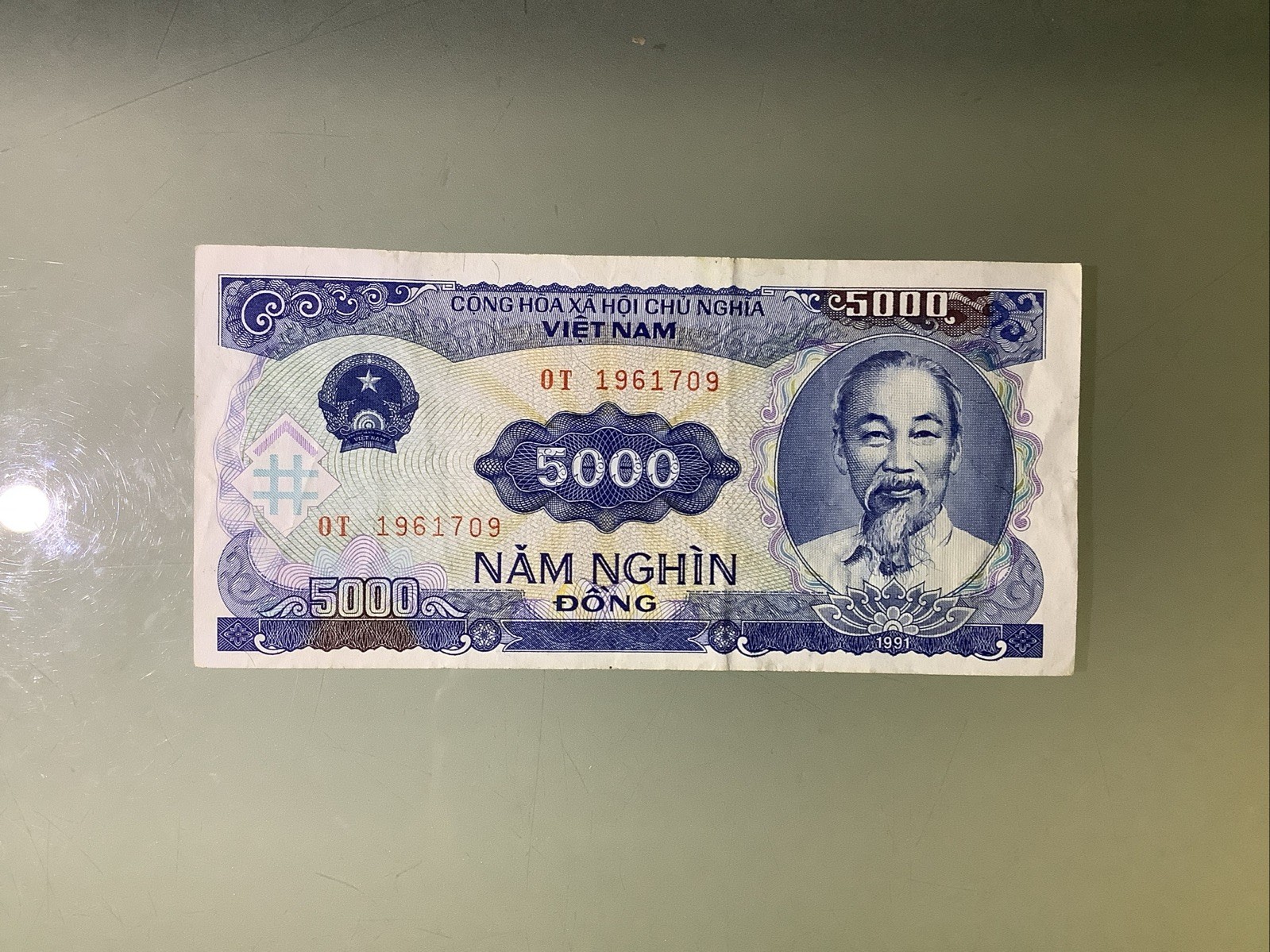 Vietnam 5000 Dong 1991 Circulated