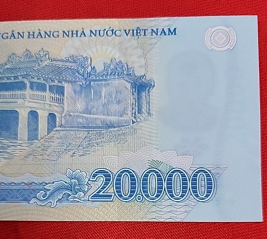 VIETNAM Polymer Plastic Banknote 20000 Dong UNC ISSUED 2021