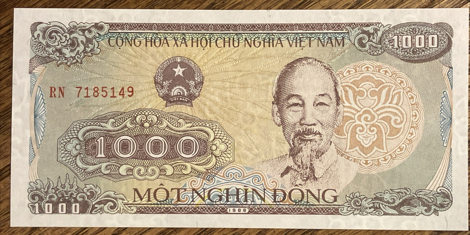 1988-1991 ISSUE 1000 Dông – VIETNAM – Ngân Hàng Nhà Nu’ó’c Viêt Nam