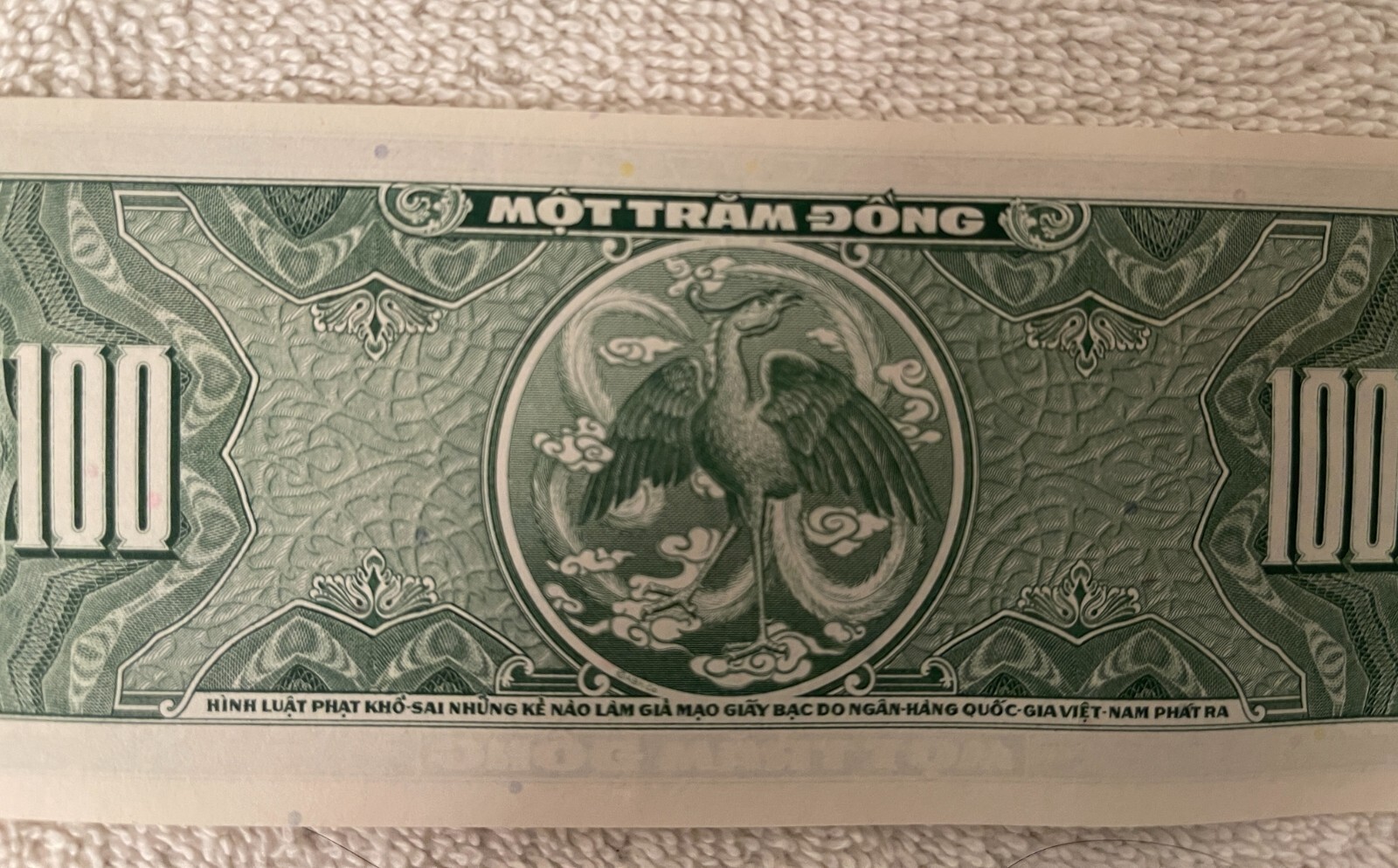 100 PIASTRES RARE BANK NOTE DATED 1955 FROM SOUTH VIETNAM