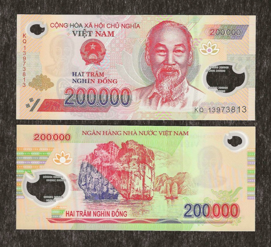 VIETNAM 200000 DONG P-123 2013 x 1 Pcs POLYMER HCM SHIP UNC Vietnamese VND NOTE