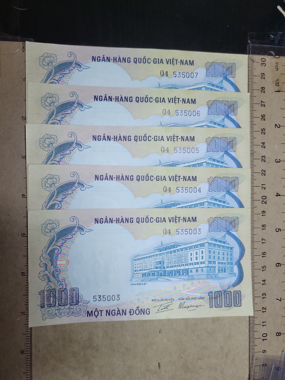 🌏 South Vietnam 1000 Dong 1972 P-34 (5 consecutive serial #) Banknote 022423-19