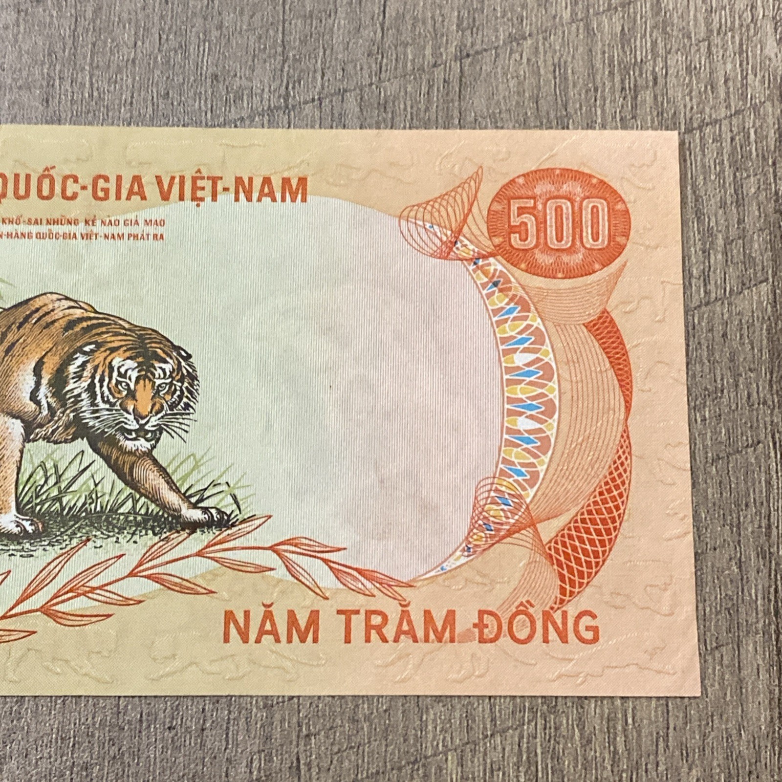 South Vietnam- 500 Dong-1972