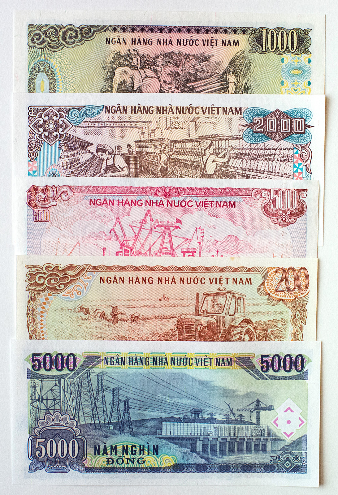 5 different Vietnam paper money most Unc. 1980’s
