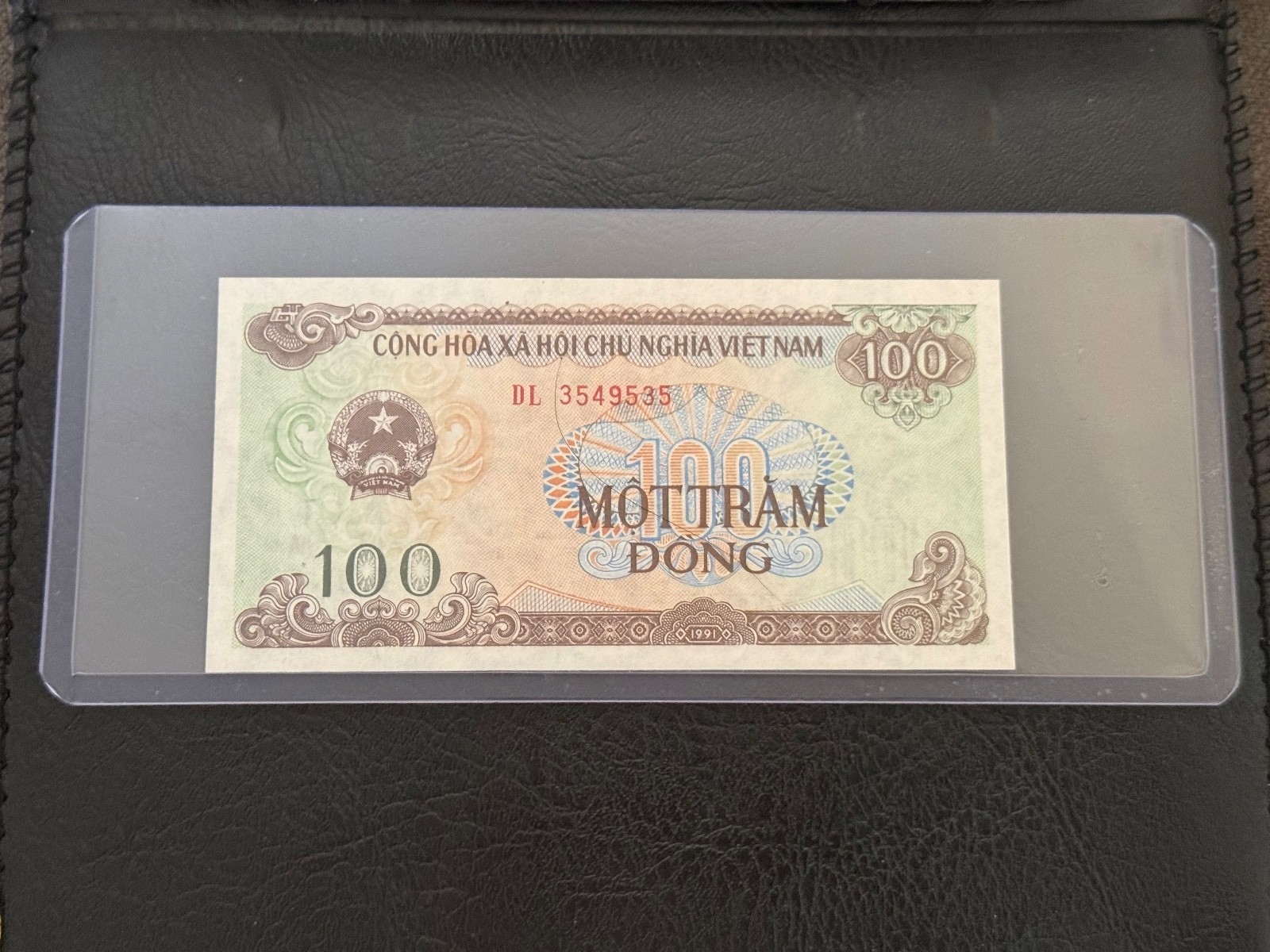 1991 — VIETNAM — 100 DONG NOTE