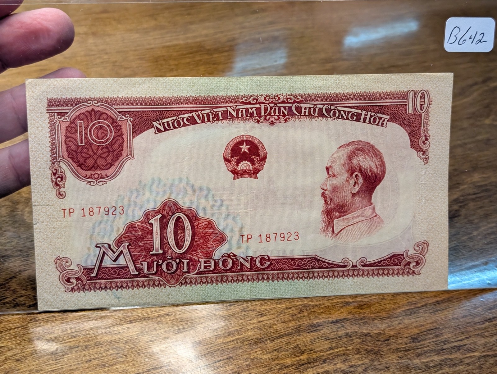 1958 Viet Nam 10 Dong Currency Note