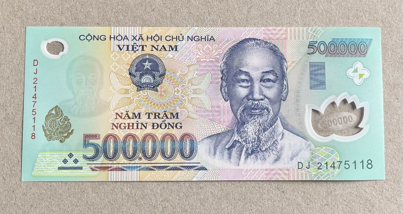Vietnam, 500000 (500,000) Dong x 5 Pcs, P-124, Polymer, UNC, Free Shipping