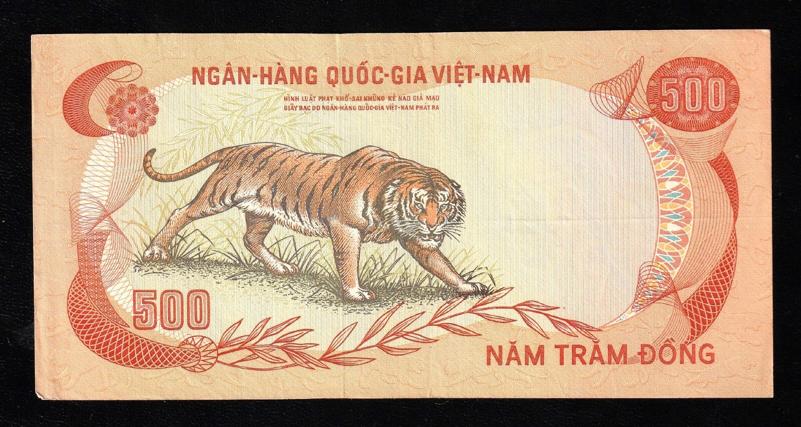 South Vietnam – Tiger, 500 Dong, ND (1972) , P-33(a) Banknote