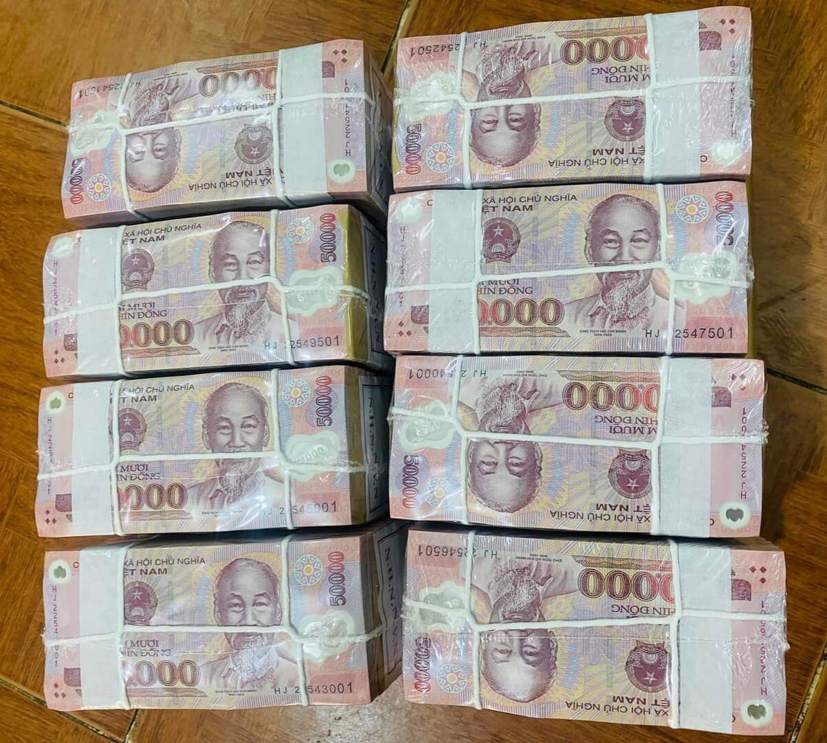 10 x 50,000 Dollar VND Vietnamese Money Dong Banknotes P-121 UNC – Best Price