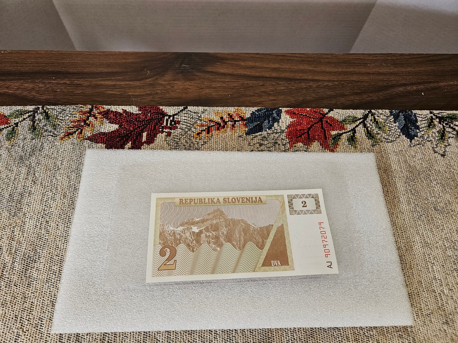1990 Slovenia 2 Tolar Banknote