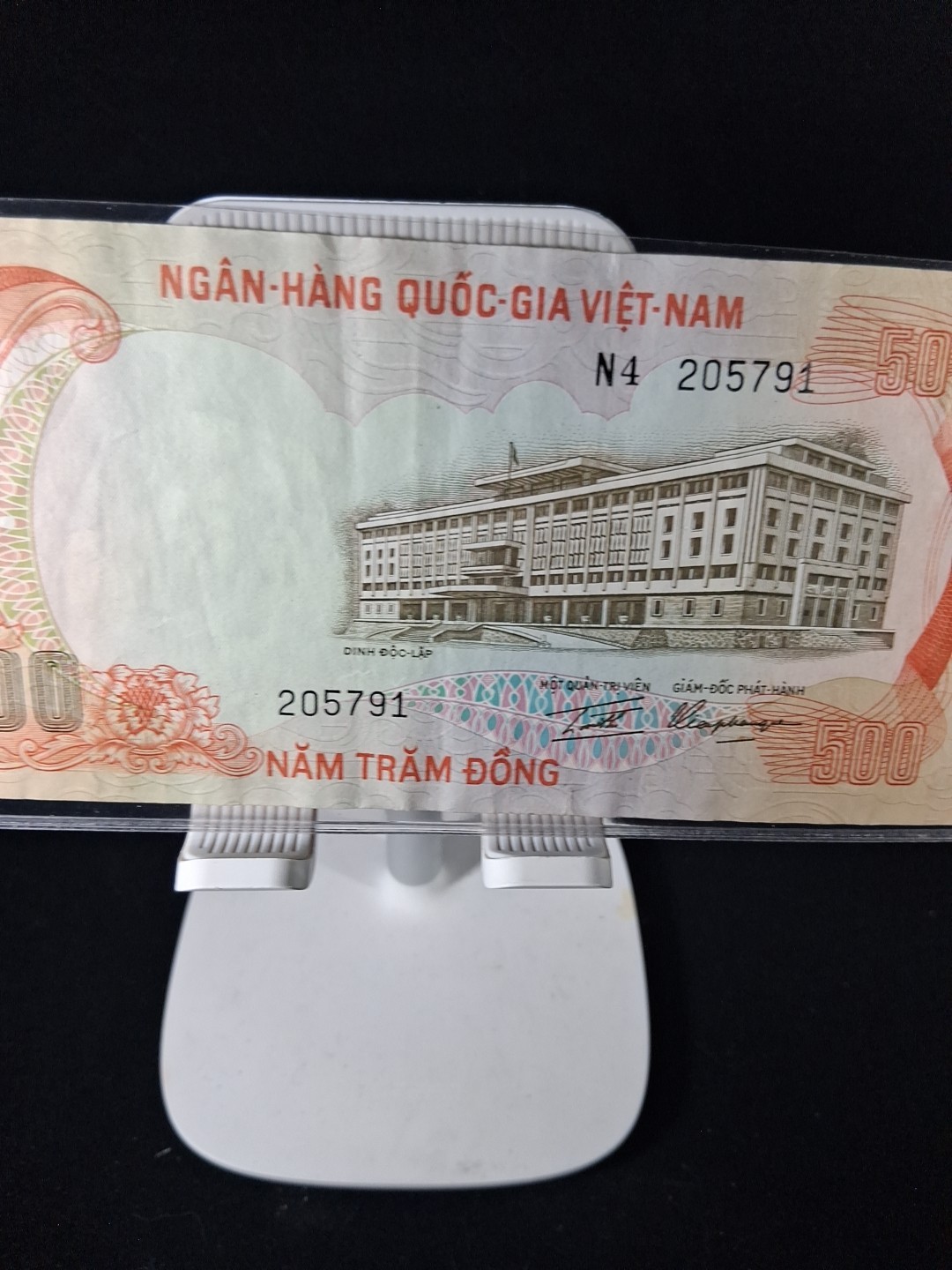 1972 SOUTH VIETNAM 500 DONG BANKNOTE