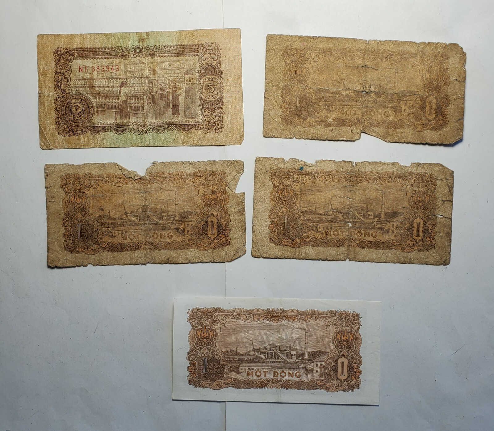 Mixed Lot Of 5 Vietnam Paper Money Notes