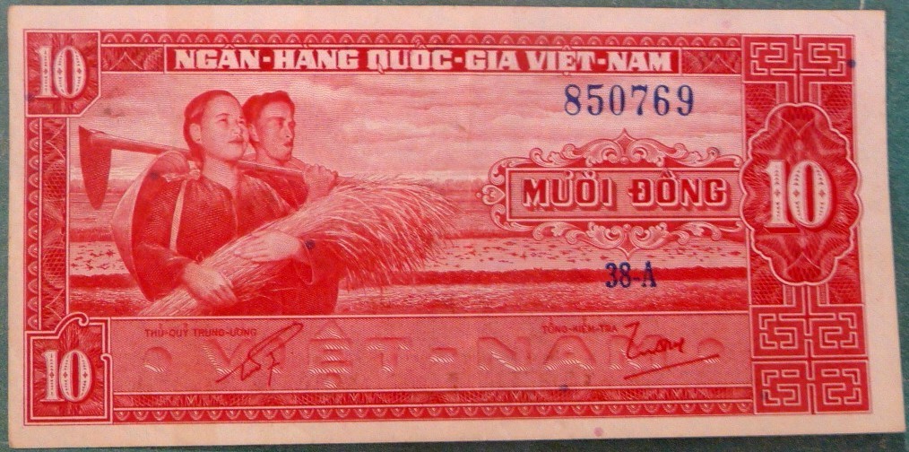 SOUTH VIETNAM 10 DONG NOTE FROM 1962, P5